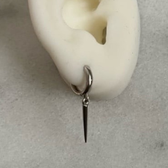 COPY - Sterling Silver Spike Huggie Hoop Earrings Brand New - Picture 2 of 4